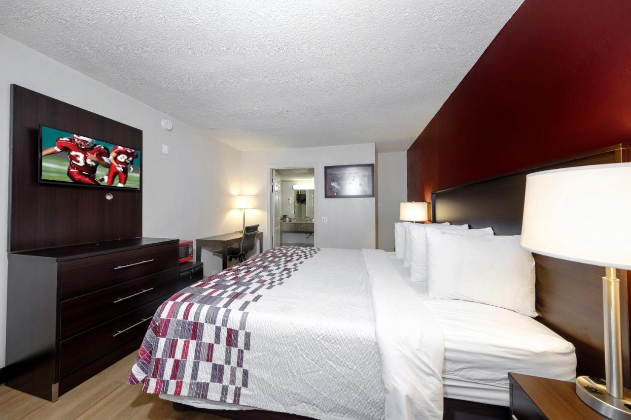 Motel Red Roof Atlanta - Suwanee/mall Of Georgia 2*